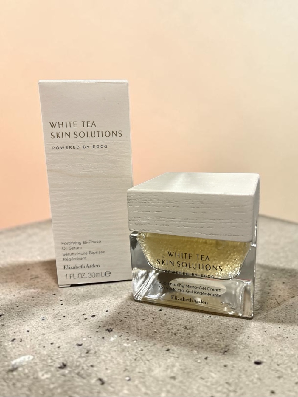 Elizabeth Arden White Tea Skin Solutions Fortifying Bi-Phase Serum and Gel Cream